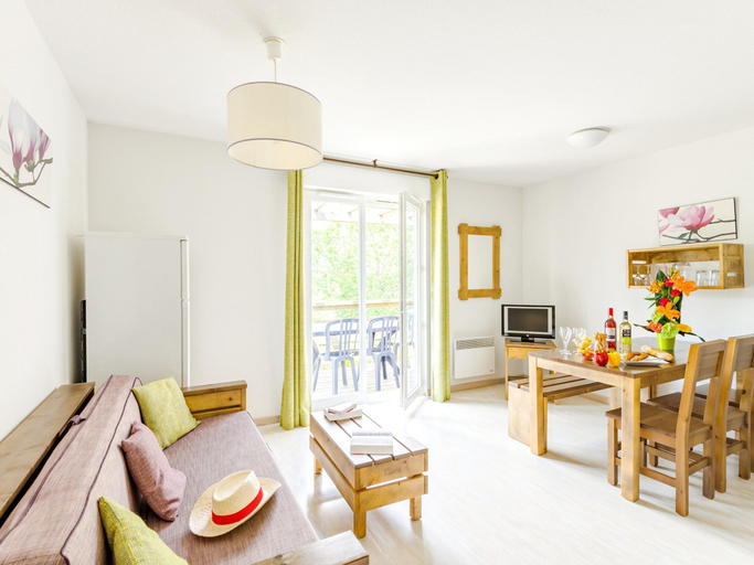 Living room 2, Family Cabin Apartment near Mimizan, Landes