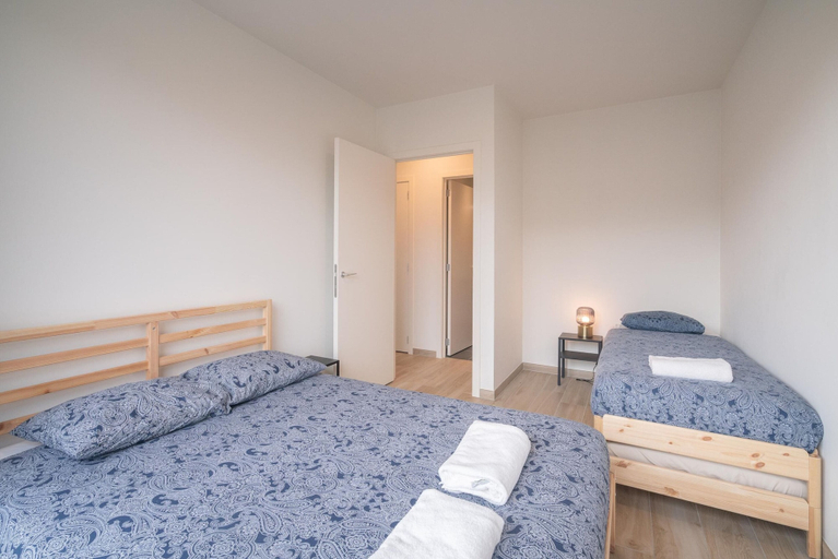 Room 5, 12-guest Lively Stay With Balcony, Antwerpen
