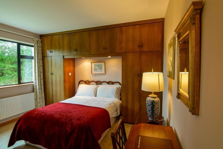 Bedroom 4, An Dooneen