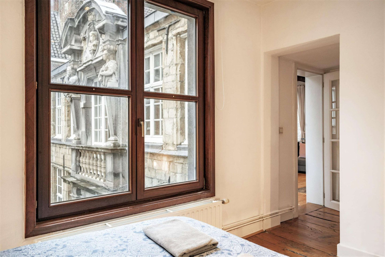 Room 5, Deluxe Capital Street Stay for 12, Antwerpen