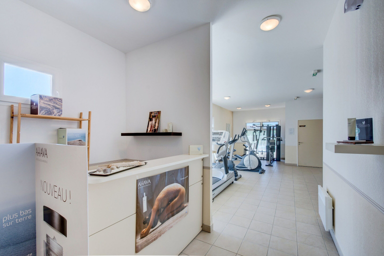 Lobby, Charming House for 4 with Sleeping Alcove, Hérault