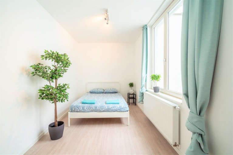 Room 5, Cosy 1-bedroom Apartment, Antwerp, Antwerpen