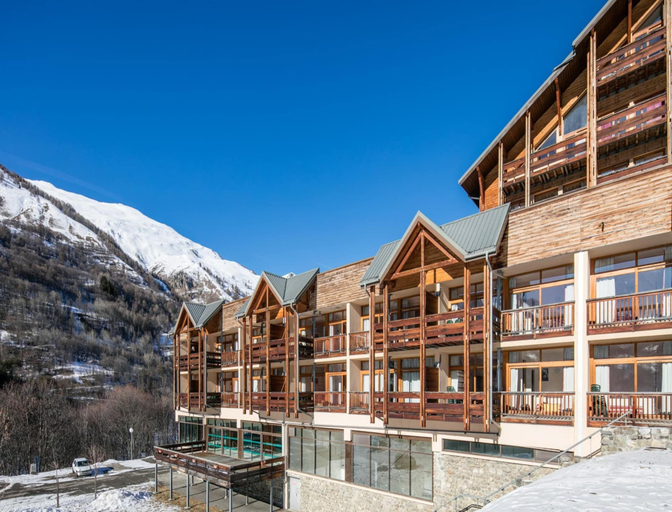 Primary image, Flat for 6, Valloire Views, Savoie