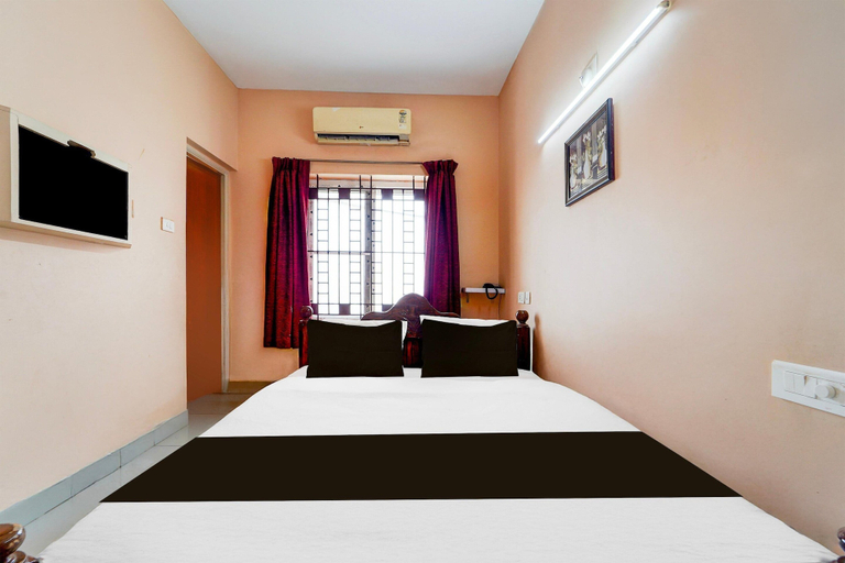 Room 4, Super Hotel O Anna Nagar Madurai, Madurai