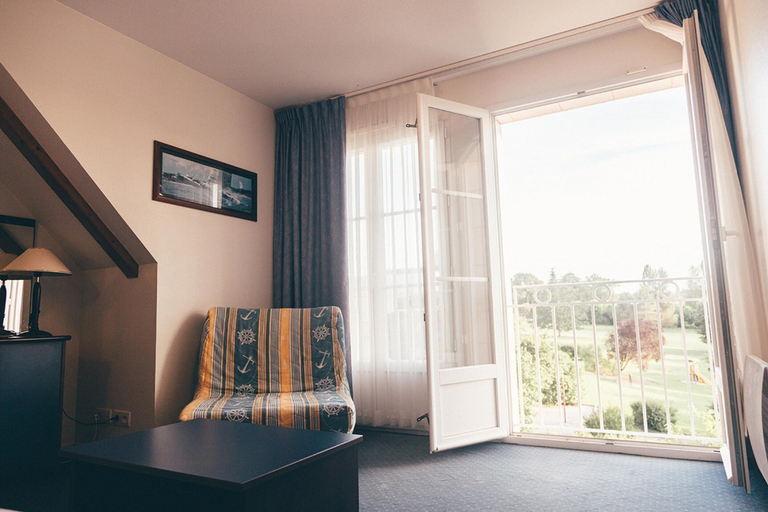Balcony, Spa Retreat in La Roche-posay, Vienne