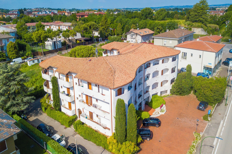 Exterior 4, Missy Apartment Peschiera del Garda Studio w/ Parking, Verona
