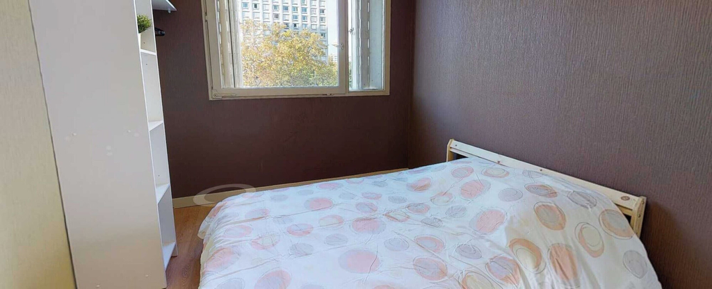 Room 3, Private Room in a Shared Flat - Lyon 8 e, Rhône