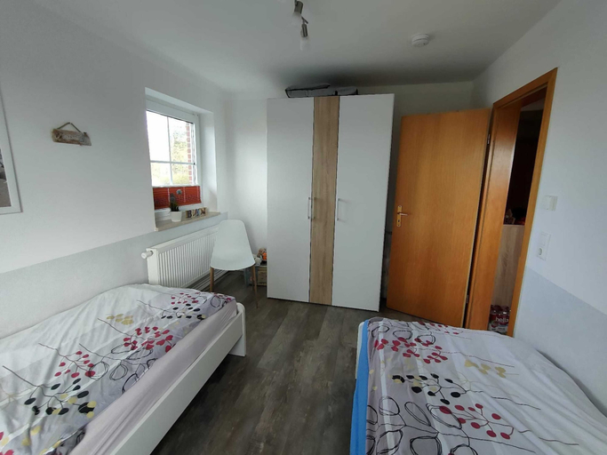 Room 4, Ferienwohnung in Wenkendorf mit Garten, Ostholstein