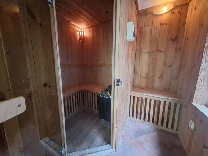 Bedroom, Dworek Lesny, Kłodzko