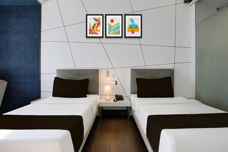 Room 4, Suite Hotel Harmony, Rajkot