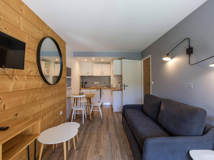 Dining, Updated Studio for 4 With Indoor Pool, Hautes-Pyrénées