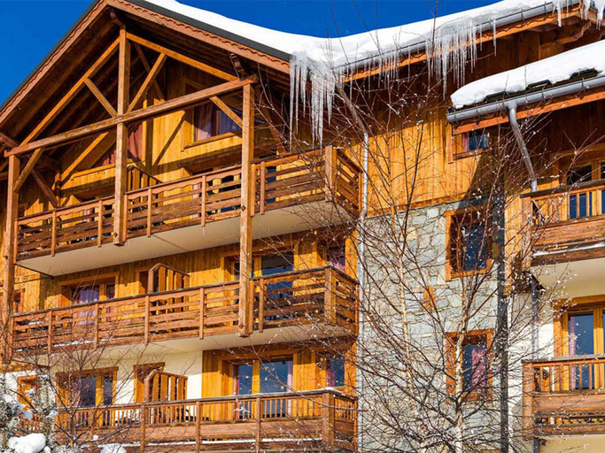 Exterior 2, Residence: 4-bedroom Duplex Apartment, Savoie