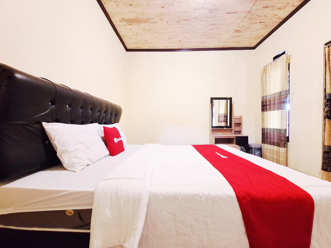 Bedroom 3, RedDoorz @ Setumbu Family Cottage Borobudur, Magelang