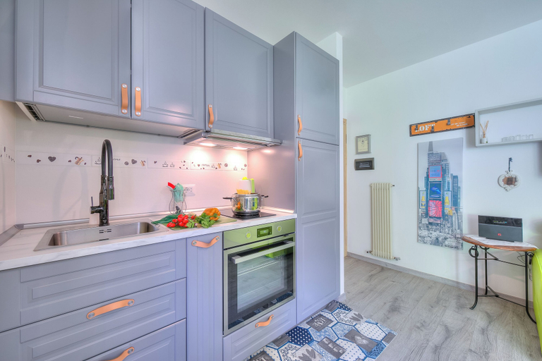 Private kitchen 3, Marina's Green Home - Terrace and Parking, Trento