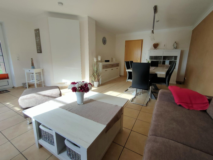 Living room 5, Ferienwohnung in Wenkendorf mit Garten, Ostholstein