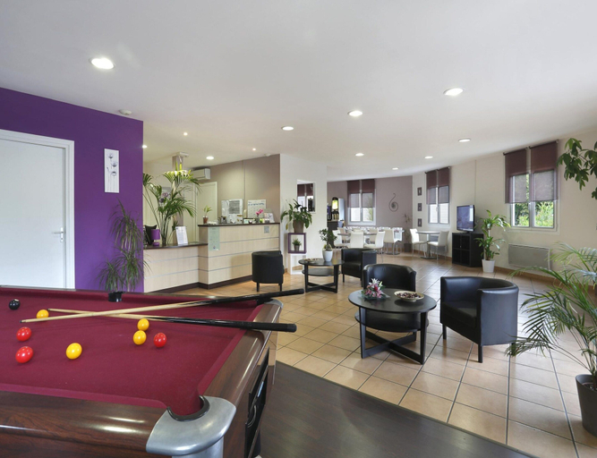 Reception 3, Comfort Stay Near Toulouse for 2, Haute-Garonne