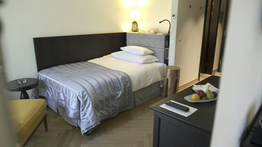 Bedroom 3, Castello del Sole Beach Resort&SPA, Locarno