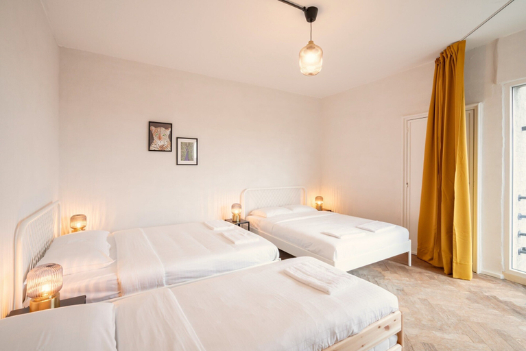 Room 2, Spacious 3BR City Center Apartment - Antwerp, Antwerpen