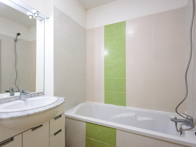 Bathroom, Duplex Holiday Home With Terrace, Vaucluse