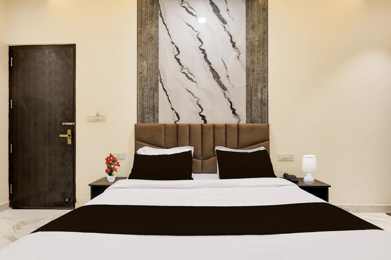 Room 5, Super Deluxe Room GT Road Amritsar, Amritsar