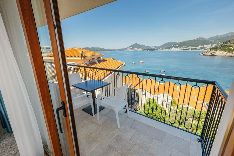Others 5, Apartments Villa Przno