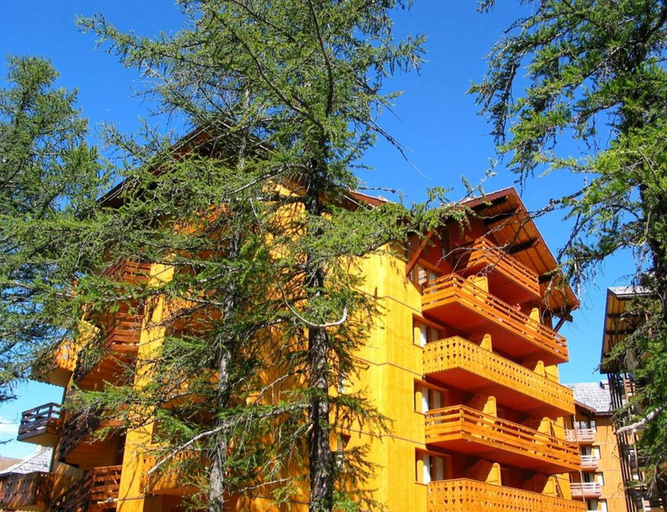 Exterior 5, Alpine Retreat for Four Guests, Hautes-Alpes