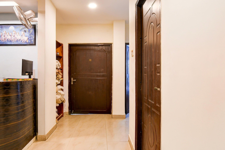 Lobby, Saver Single A&M Regency, North 24 Parganas