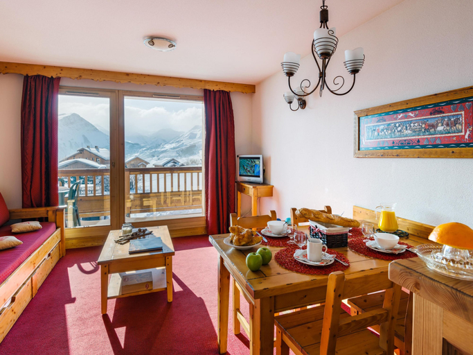 Living room 5, Duplex Escape in the Alps, Savoie
