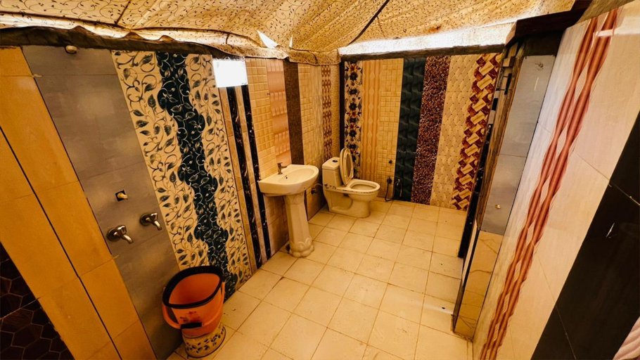 Bathroom 3, Big Brand Desert Camp, Jaisalmer
