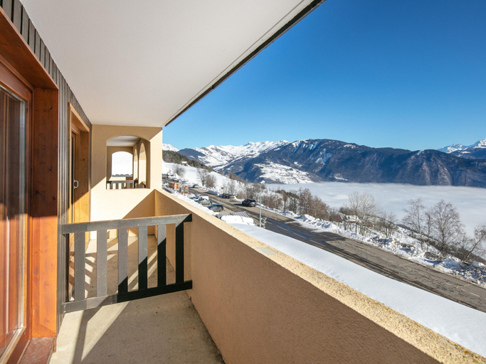 Balcony, Spacious Doucy Stay With Mountain Views, Savoie