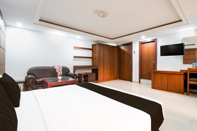 Room 2, Suite Bhawan Former Madhulika, Dhanbad
