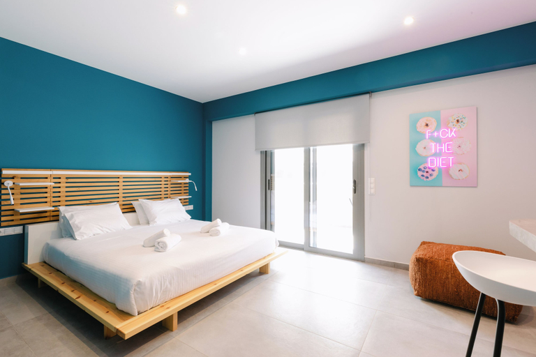 Bedroom 5, 12 Reasons Why Metaxourgeio, Attica