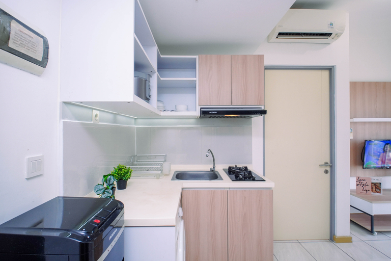 Others 3, Neat and Comfortable 1BR at Apartment M-Town Residence By Travelio, Tangerang
