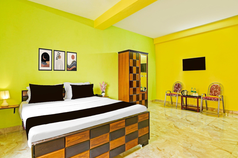 Room 3, Premium Royal Crown Banquet, South 24 Parganas