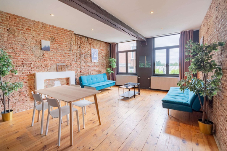 Primary image, Riverfront apartment for 9-guests, Antwerpen