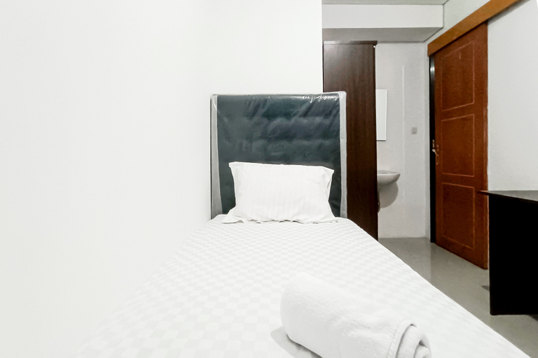 Others 2, Tumesa Guest House Syariah near Pakuwon Mall Solo Baru RedPartner, Sukoharjo