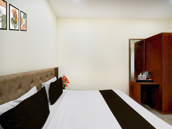 Room 2, Hotel O Kakatiya Hills Shree Adithya Luxury, Ranga Reddy