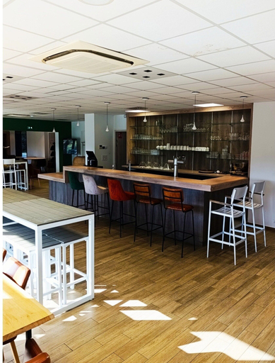 Bar (on property), 6-person Accessible Wooden Chalet, Corrèze