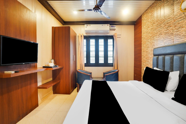 Room 5, Saver Double Aviral Residency, Dehradun
