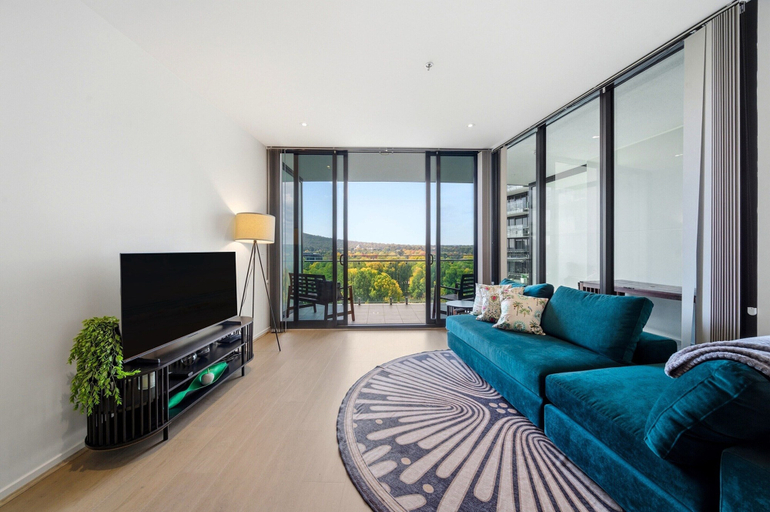 Living room 3, Stylish 1BR CBD w/ Parking Lot, Canberra