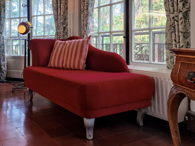 Living room 5, Historic Romantic Pavilion Retreat for 4, Luxembourg