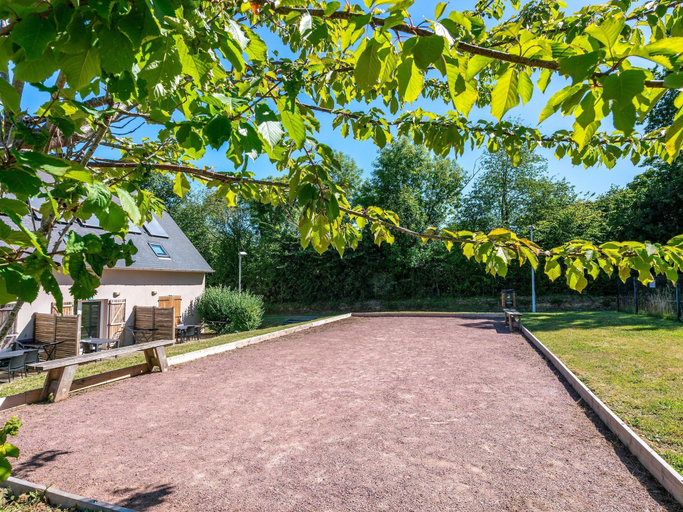 Garden 4, Private House for 4 in Normandy, Landes