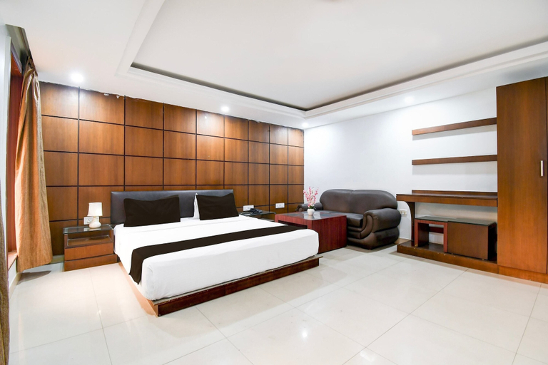 Room 3, Suite Bhawan Former Madhulika, Dhanbad