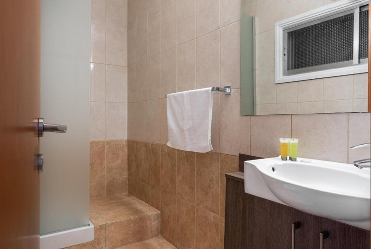 Bathroom, Seaview Penthouse Studio in Limassol