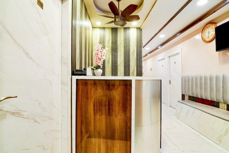 Reception 5, Deluxe With Twin Bed BK International, Kolkata