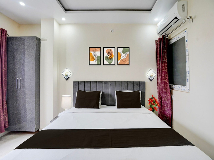 Room 4, Deluxe OYO IIT BHU Varanasi, Varanasi