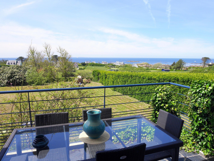 Balcony, Panoramic Sea View Retreat in Brittany, Finistère