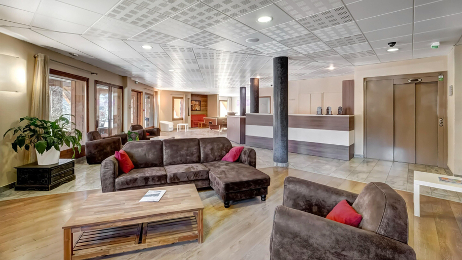 Lobby 4, Couple Getaway With Mountain View, Haute-Savoie