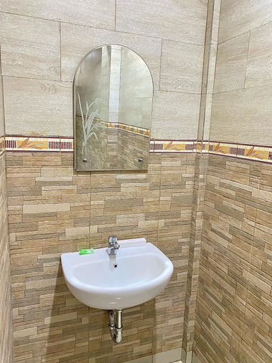 Bathroom 3, Pancer House, Gianyar