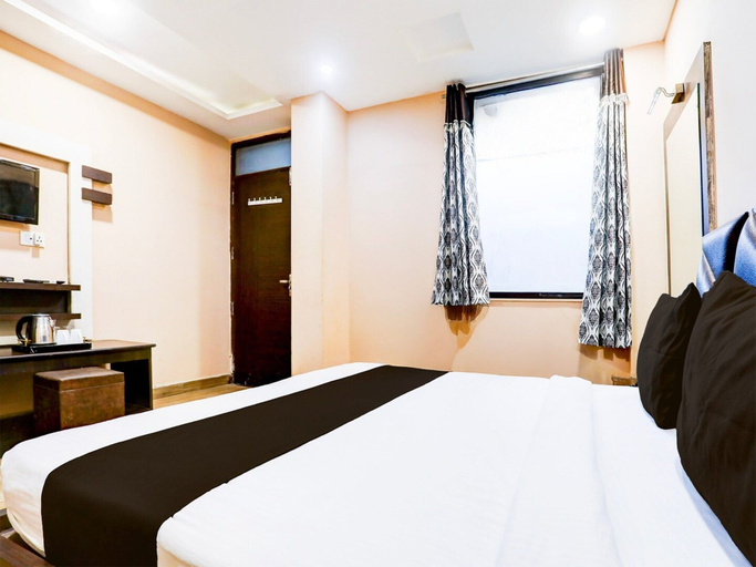 Room 3, Deluxehotel Siddhi Vinayak, Gwalior